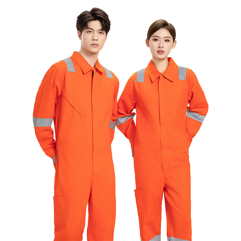 连体工作服
